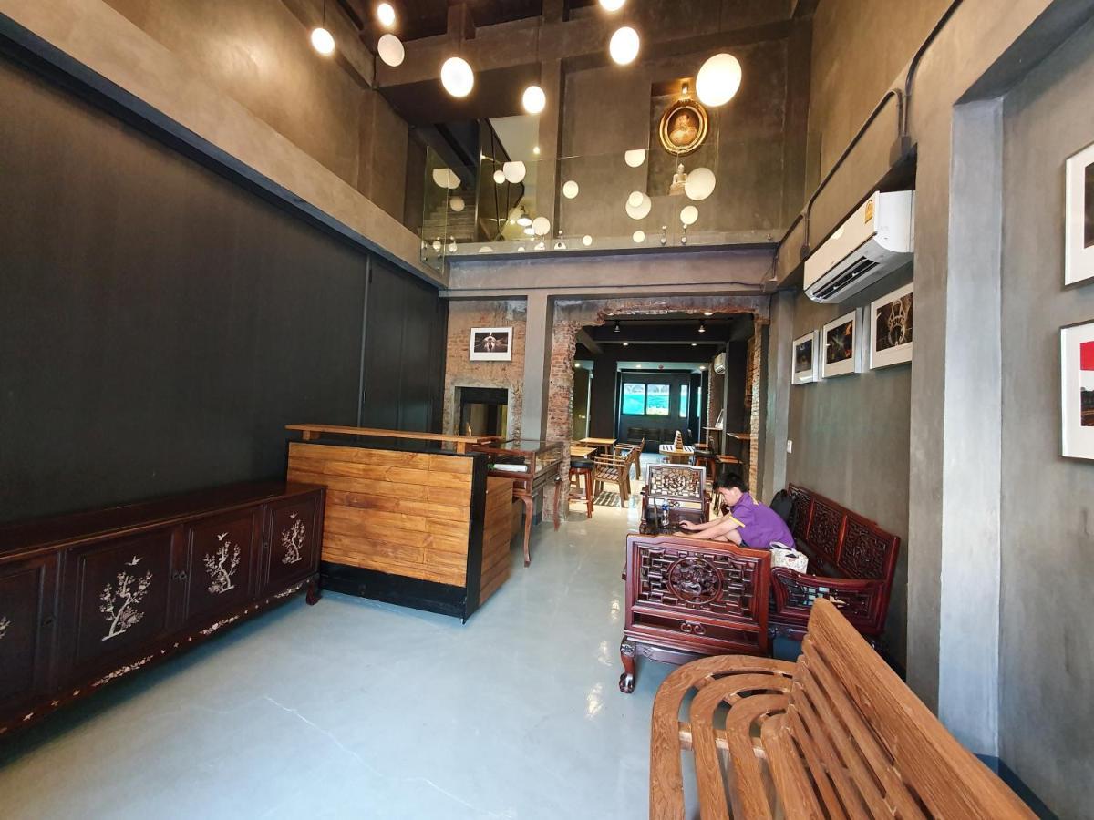 Baan Wualamphong บ้านวัวลำพอง Bangkok Exterior photo