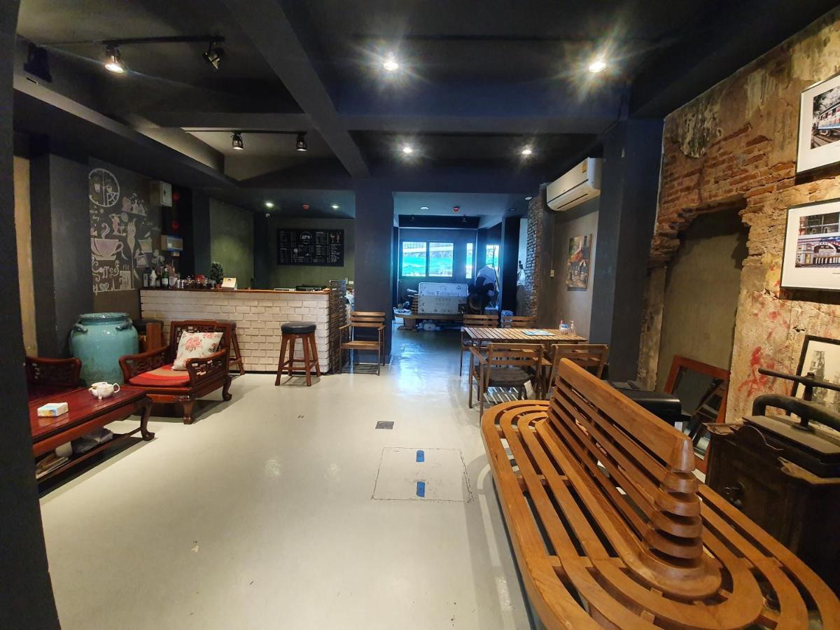 Baan Wualamphong บ้านวัวลำพอง Bangkok Exterior photo